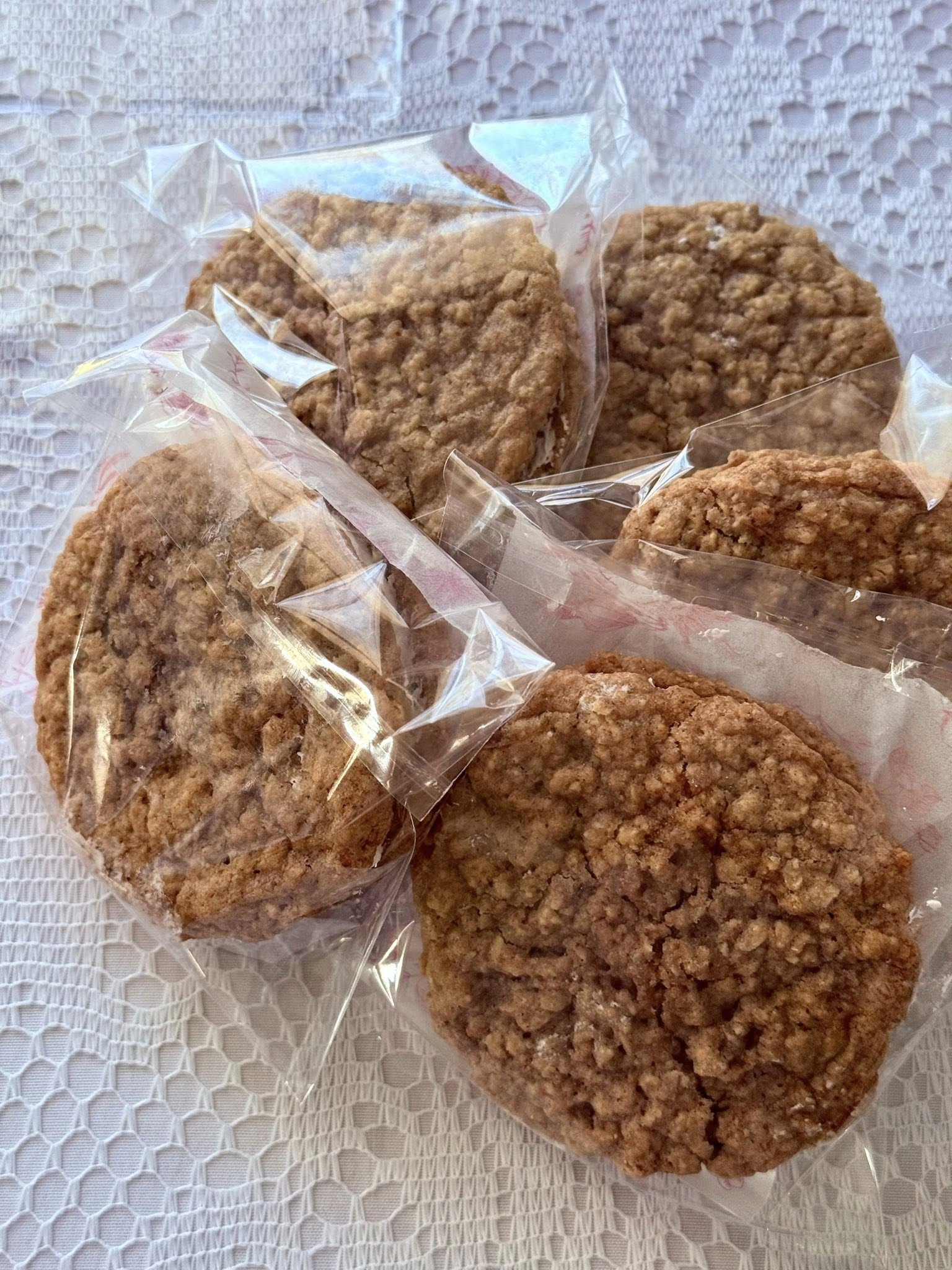 Oatmeal cream pies